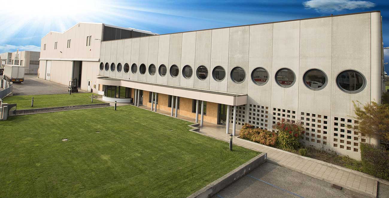 Esterno-azienda-Unicka